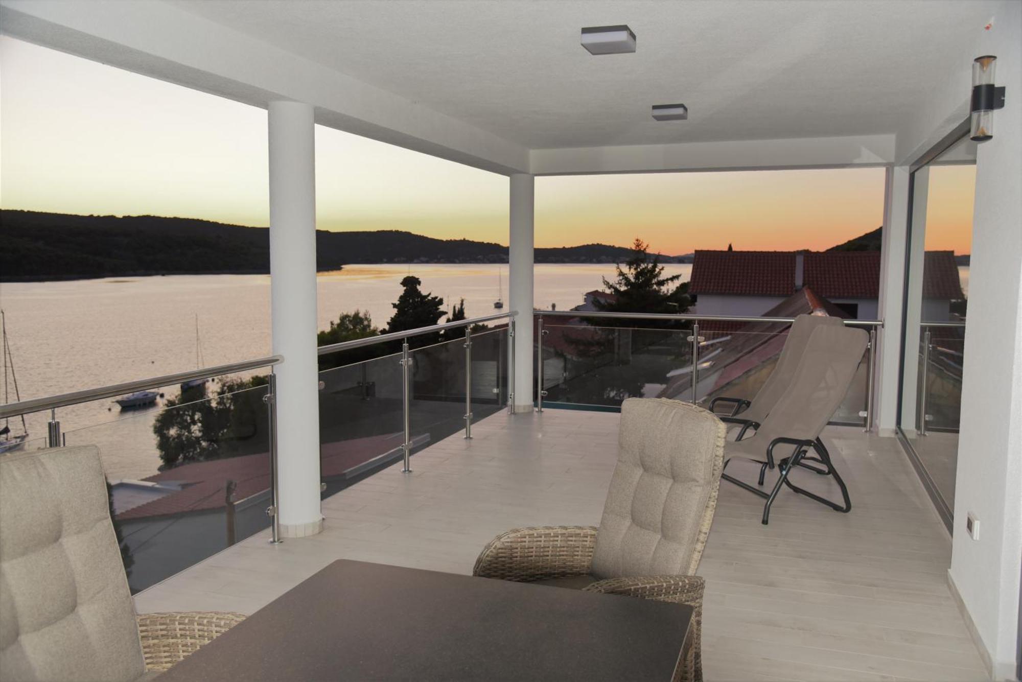 Villa Pina Tisno Εξωτερικό φωτογραφία